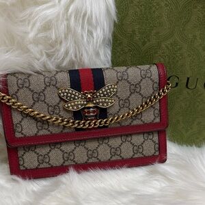 Gucci Queen GG Supreme WOC